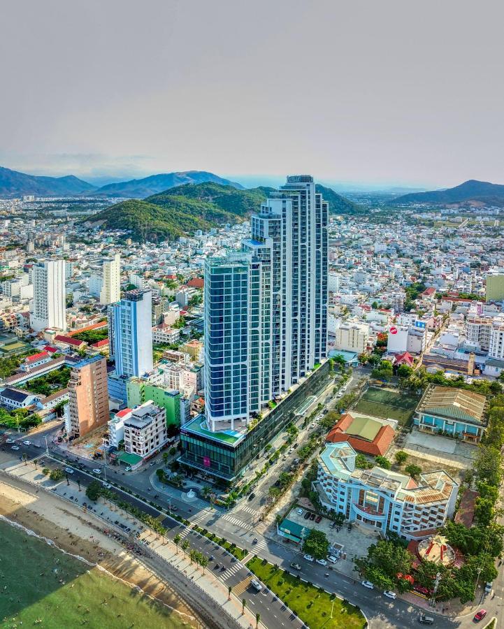 S Lux Apartment Scenia Bay Nha Trang Exterior foto