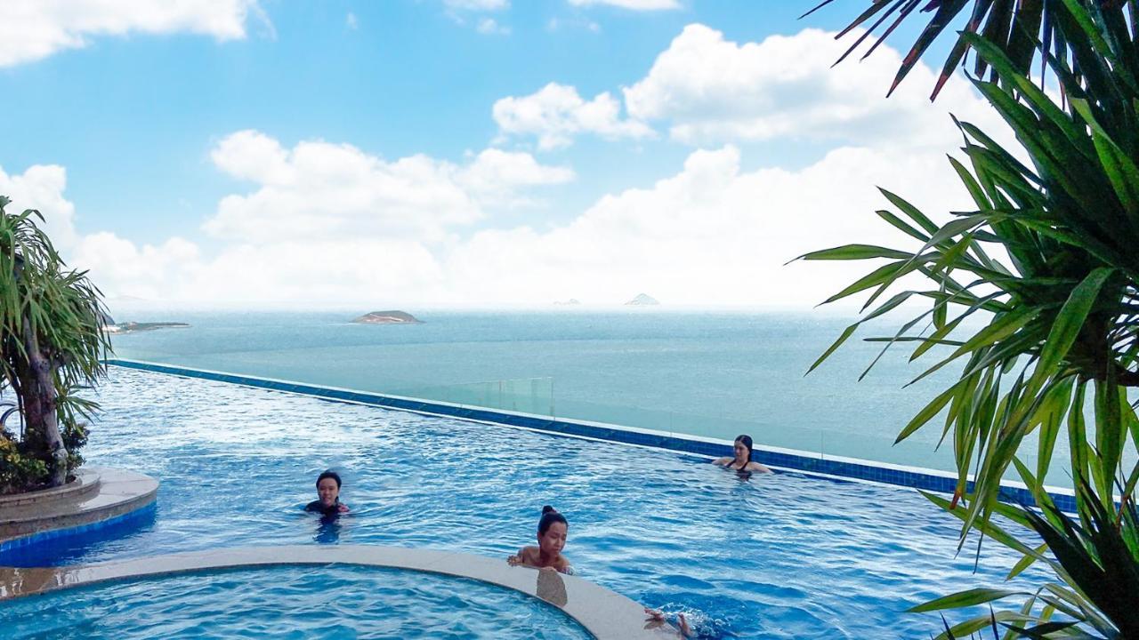 S Lux Apartment Scenia Bay Nha Trang Exterior foto