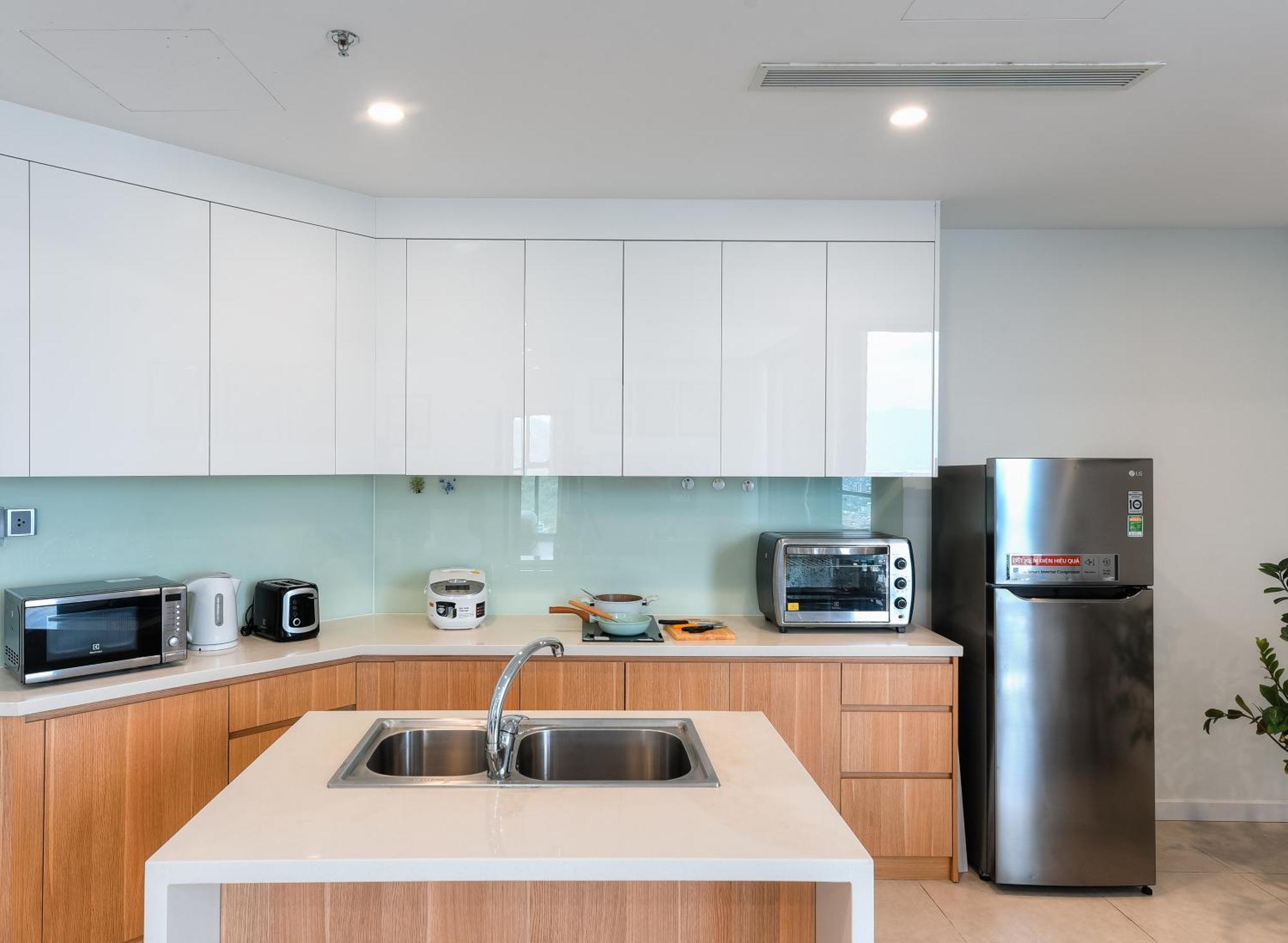 S Lux Apartment Scenia Bay Nha Trang Exterior foto