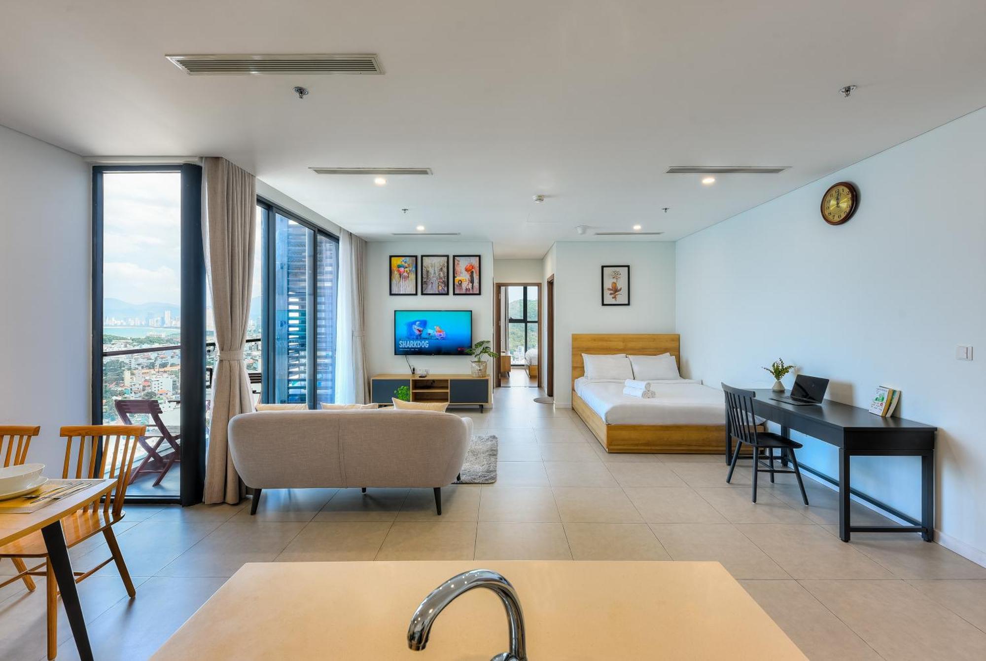 S Lux Apartment Scenia Bay Nha Trang Exterior foto
